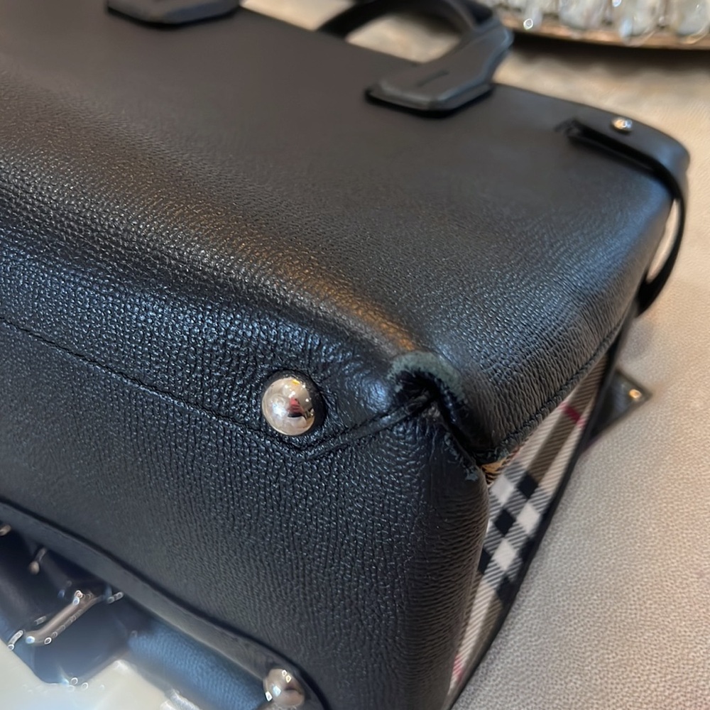 Burberry banner tote wide strap - Picture 5 of 14